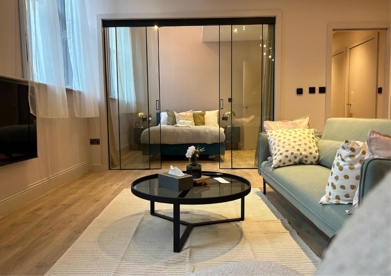 Bella Ruiz Penthouse In Centre Apartment